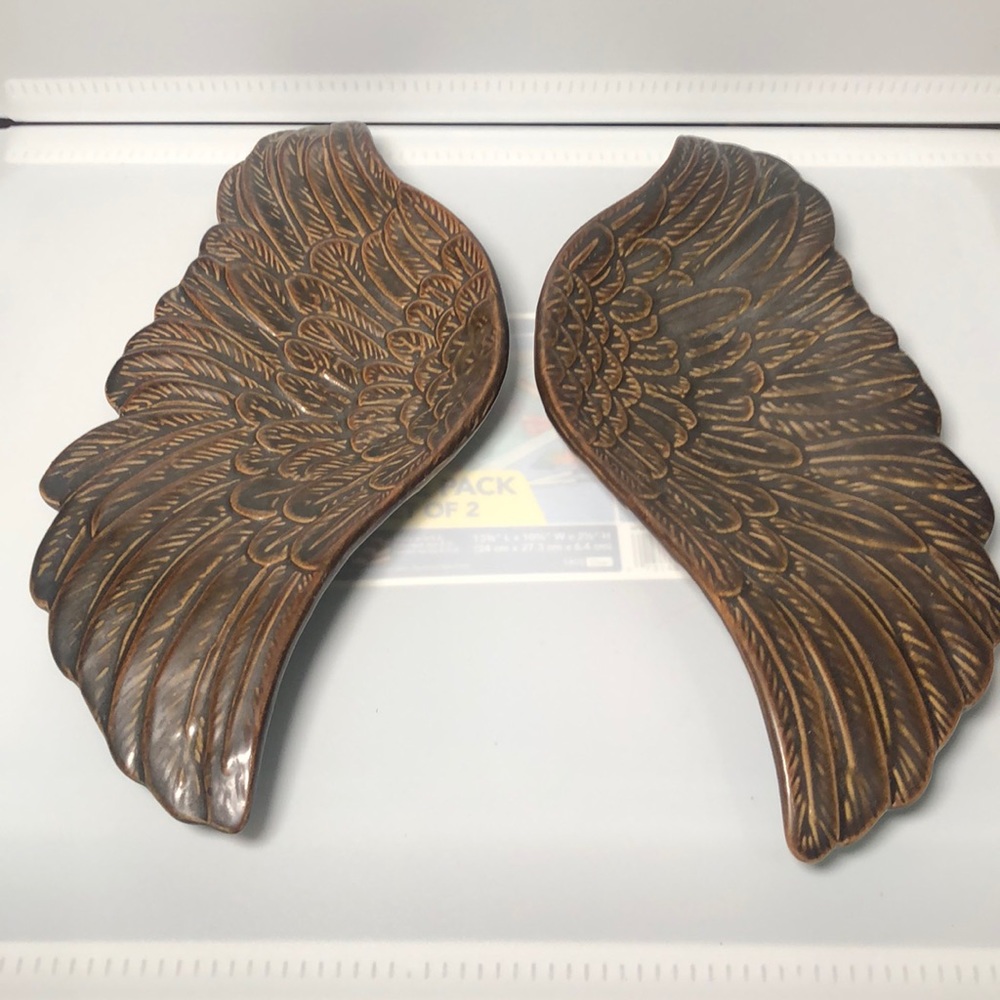 Daryl Dixon’s Wings for TWD fans. Not a trademark TWD merch.
